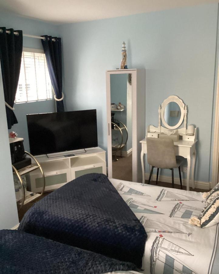 Bed and Breakfast By The Seaside Blackpool Exterior foto